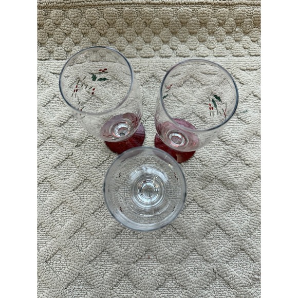 PFALTZGRAFF CHRISTMAS Winterberry High Ball‎ Red Base On 2 Non Red Base On 1 - Picture 5 of 10